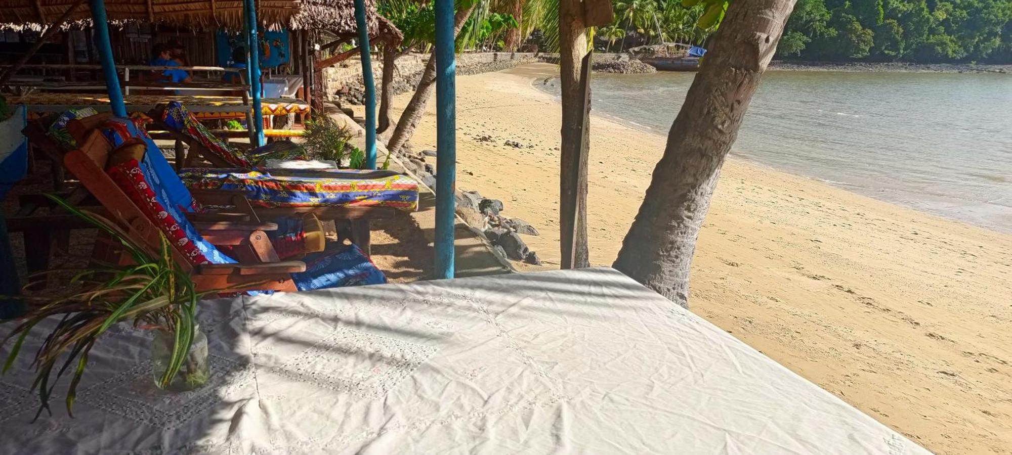 فندق Piscine Bimoko نوسي بي المظهر الخارجي الصورة