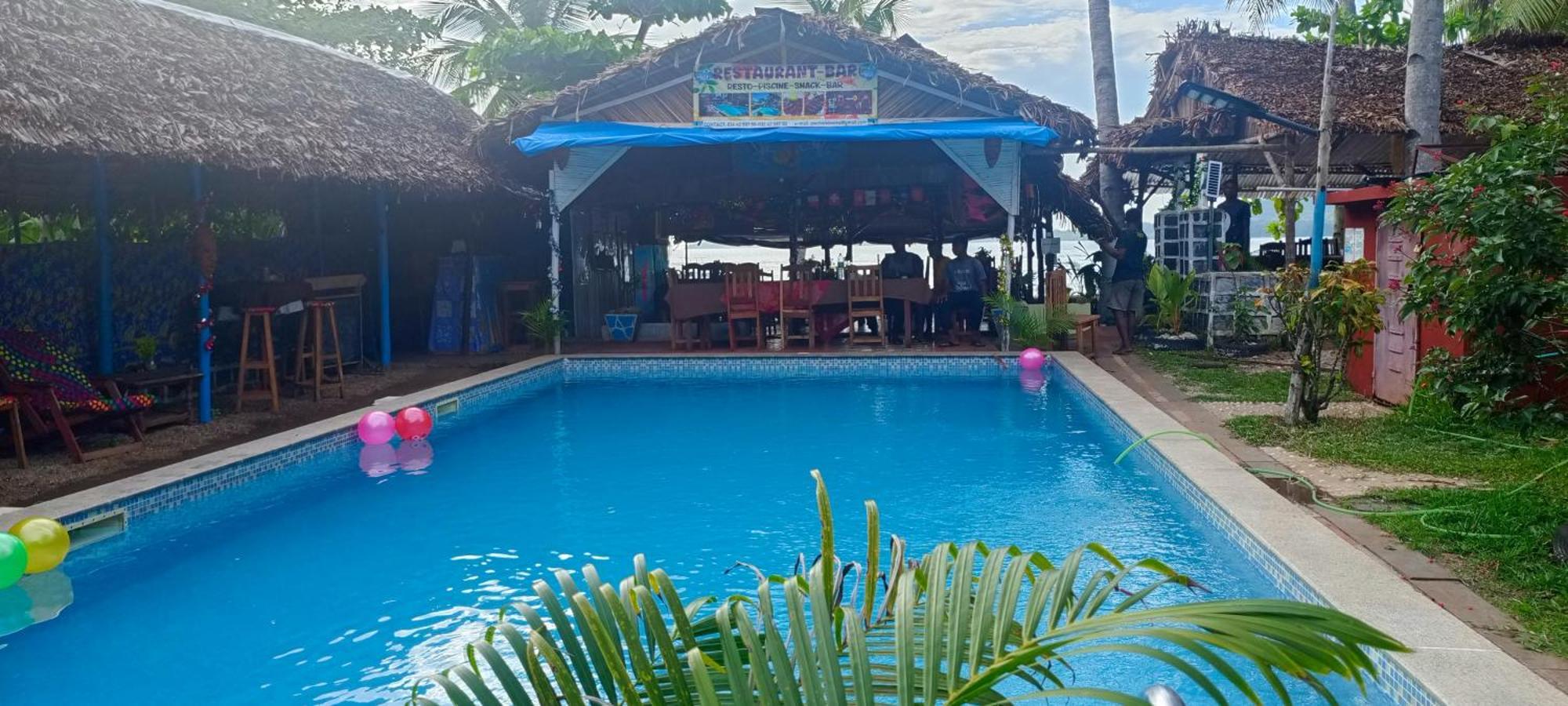 فندق Piscine Bimoko نوسي بي المظهر الخارجي الصورة