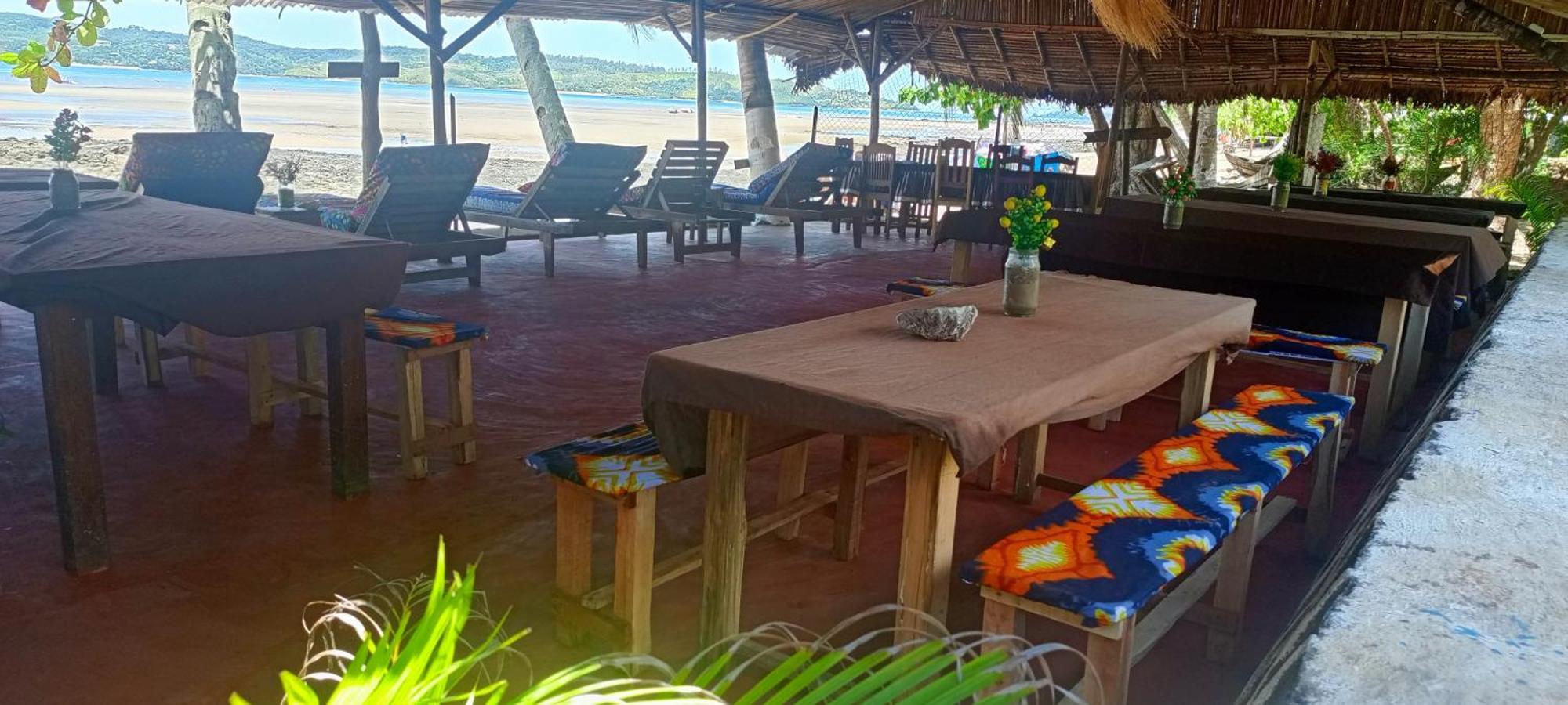 فندق Piscine Bimoko نوسي بي المظهر الخارجي الصورة