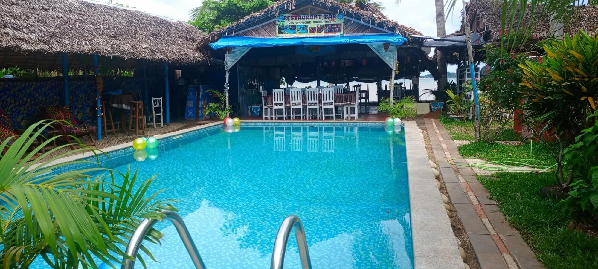 فندق Piscine Bimoko نوسي بي المظهر الخارجي الصورة