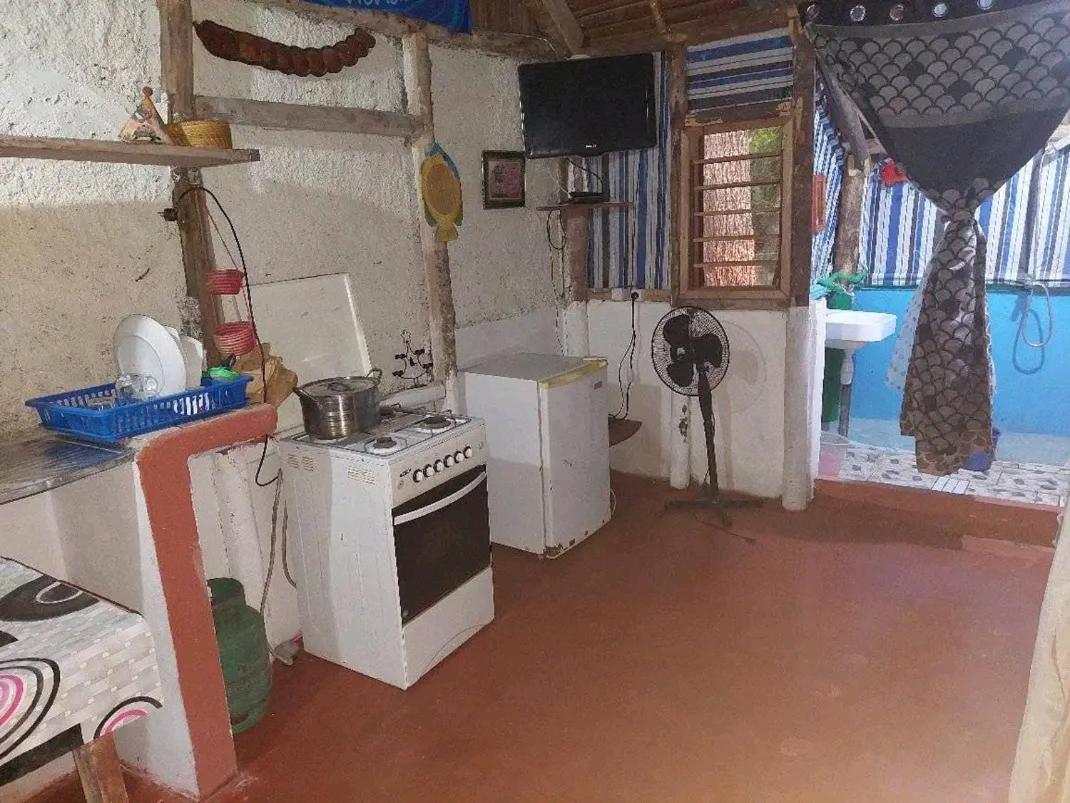 فندق Piscine Bimoko نوسي بي المظهر الخارجي الصورة