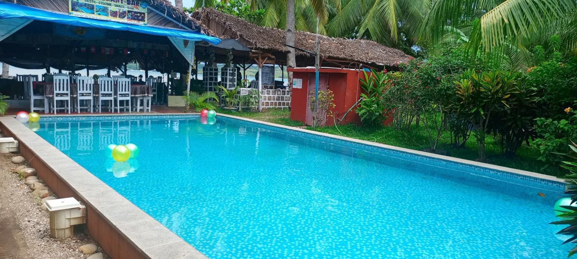 فندق Piscine Bimoko نوسي بي المظهر الخارجي الصورة